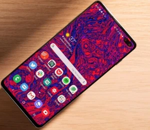 Samsung Galaxy S10+ SM-G975F - 128GB - Black ⚫ (Unlocked)  - Afbeelding 1 van 2