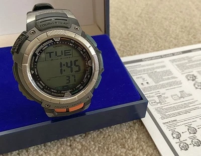 CASIO PATHFINDER MULTIFUNCTION SOLAR QUARTZ DIGITAL WATCH PAW-1100 3043 NICE!!! - Image 1 of 4