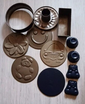 Backformen Set 12 teilig, 6 versch.Böden z.Verzieren, 4 Minibackformen, Kasten - Bild 1 von 4