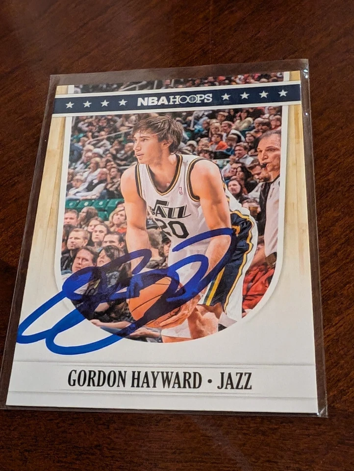 Gordon Hayward Autographed Basketball Card Auto Autograph Signed - Image 1 of 1