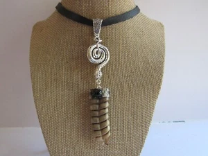 Rattlesnake Rattle Pendant Snake Necklace Animal Bone Jewelry N4579 - Picture 1 of 9
