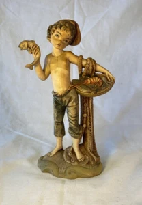 Fontanini Simonelli Depose Junge mit Fisch & Hummer Figur - Bild 1 von 4