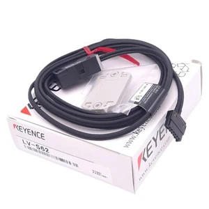 Keyence LV-S62 Laser Sensor Head, 660nm Laser, 5m Range, 2m Cable, w/ Reflector - Picture 1 of 6