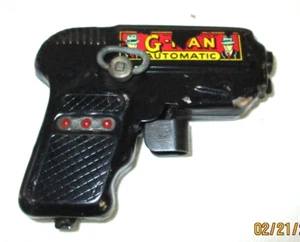 VINTAGE MARX 1930s PRESSED STEEL/TIN WIND UP SPARKLING G-MAN GUN - Picture 1 of 2