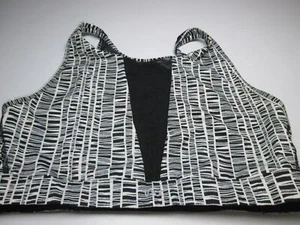 Victoria Secret Sport Bra Size L Black/White Wireless Unlined Racerback Pullover - Picture 1 of 6
