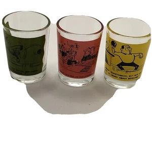 A Set of Three Bowling Shot Glasses. C1 - Imagen 1 de 7