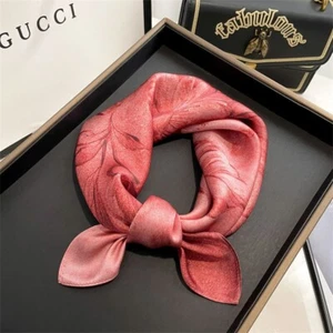 100% Silk Small Scarf Women's Vintage Pink Flower Square Bandana Tie Band 53cm - Picture 1 of 9