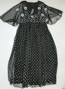 LOVEDROBE Maxi Abito Ricamato in Maglia Spot Nero - TAGLIA UK 16 - Foto 1 di 4