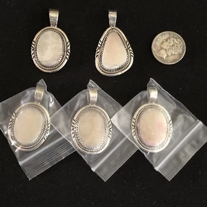 Medium Size Natural Ice Cream Opal pendant Sterling Silver Pendant Ab PD2094 - Picture 1 of 4