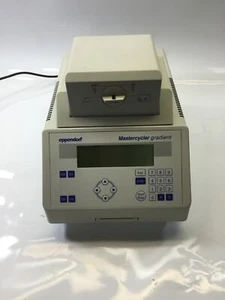 Eppendorf Mastercycler Gradient 5331 96-Well Thermo Cycler *Teile/Reparatur* - Bild 1 von 7