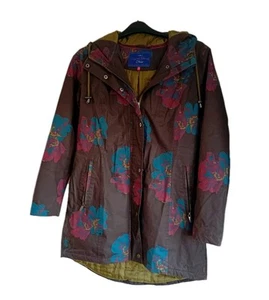NESS FULLY LINED QUILTED FLORAL RAINCOAT - SIZE 12 - EXCELLENT CONDITION - Picture 1 of 9