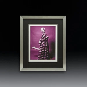 Marilyn Monroe - Bert Stern Mauve Marilyn mit Chinchilla in Heels - Bild 1 von 1