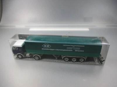 Albedo: MB Tractor Unit "Hummert S+B/Steinbrügge+ Berninghausen Bremen" (SSK33) - Image 1 of 2