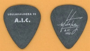 Pick de guitarra vintage Alice in Chains Mike Inez - 1993 Lollapalooza Tour - Imagen 1 de 1