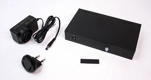 Binardat 4 Port 2,5G Netzwerk-Switch Mit 2X10G SFP 4 X 2,5 Gigabit RJ-45 Ports - Bild 1 von 3