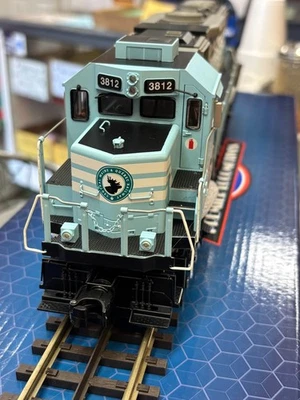 LIMITED RUN Atlas O 30138408S Premier GP38-2 CENTRAL MAINE & QUEBEC #3812 3-RAIL - Image 1 of 4