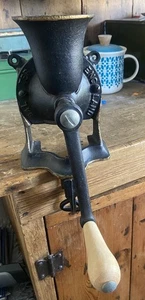 Vintag Salter Coffee Mill No1 Coffee Grinder-Wall & Table Mount Wood handle BH47 - Picture 1 of 7