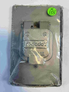 Wetterfeste Einzelsteckdosenabdeckung für den Außenbereich (1,59 Durchmesser) WR104CV Standard Box VERSIEGELT - Bild 1 von 9