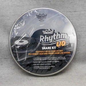 Remo Rullante Drum Head Kit per Secchio da 5 Galloni con Piccolo Strappo in Testa Nuovo USA - Foto 1 di 8