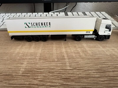 Herpa 1:87 Camion Iveco Schenker Hungaria Piano Autoarticolato Buono Stato Ohne - Immagine 1 di 4