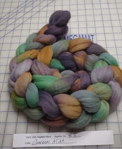 Top peinado de lana Targhee giratorio pintado a mano fieltro teñido EE. UU. NUEVO CON ETIQUETAS jardín Mis - Imagen 1 de 1