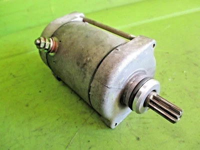 1996-1999 Honda CBR 900 RR CBR900RR 900RR CBR900 electric engine motor starter  Foto 1 de 4