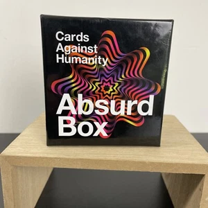 Caja absurda Cards Against Humanity. 300 tarjetas para tu placer. Caja abierta nueva. - Imagen 1 de 6