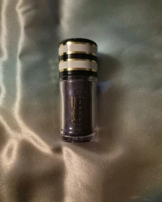 MAC COSMETICS PIGMENTO PUSH THE EDGE EDICIÓN LIMITADA DESCATALOGADO Foto 1 de 3