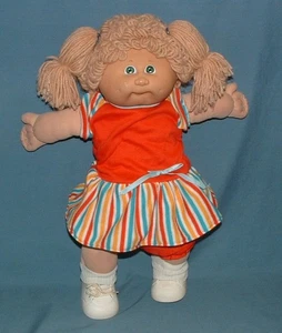 CABBAGE PATCH KIDS; GIRL DOLL - 1982 - COLECO - USED - Picture 1 of 5
