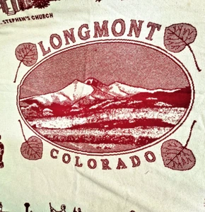 Longmont, Colorado Decke Mearues: 68 cm x 48 cm, creme und rot - Bild 1 von 5