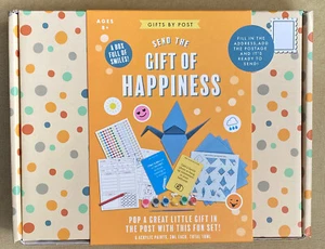 SEND The GIFT Of HAPPINESS Ages 8 to 108 GIFT SET New & SEALED Fast FREE POST - Picture 1 of 2