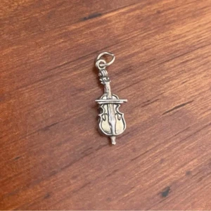 Colgante collar colgante de plata de ley 925 3D para violonchelo instrumentos musicales - Imagen 1 de 6