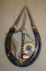 WESTERN HORSE SHOE ART HAND CRAFTED WALL SCULPTURE (B11)