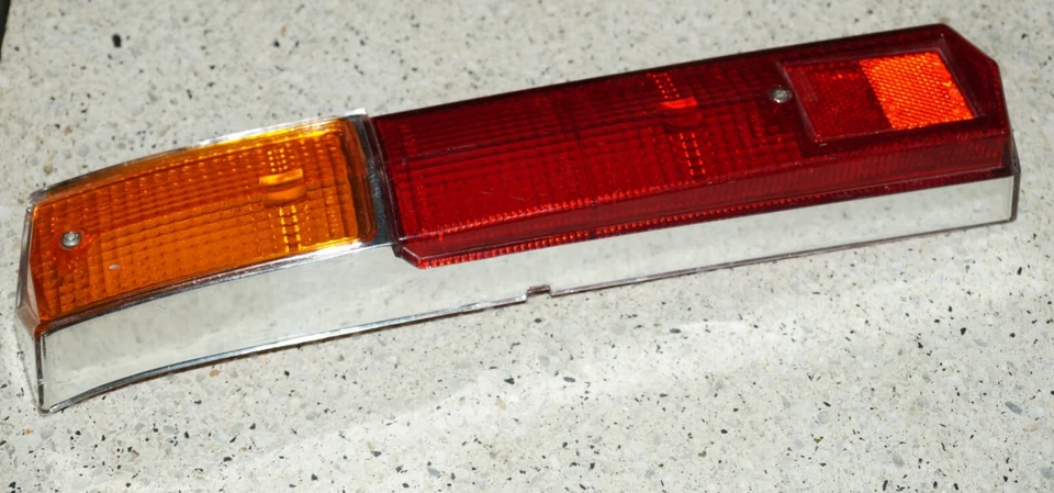 Lente luz trasera izquierda cromada original cibié 8076 para Simca 1100 Foto 1 de 3