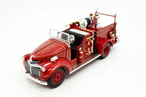 284 Signature 1941 GMC Fire Truck Feuerwehr 1:43 ohne OVP - Bild 1 von 5
