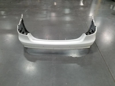 2011 梅赛德斯奔驰 AMG E 63 后保险杠组件 #8509 H5 — 第 1/4 张图片