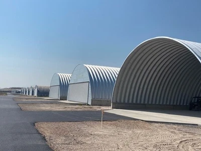 NUEVO DuroSPAN Edificio de Acero 40x80x18 Metal Quonset Granja Estructura Abierta Hágalo Usted Mismo Extremos Foto 1 de 4
