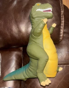 Vintage 1988 LAND BEFORE TIME Sharptooth Tyrannosaurus Rex Puppe Spielzeug Pizza Hut - Bild 1 von 1
