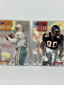 1994 SkyBox Impact #152 Dan Marino Plus Risen - Picture 1 of 4