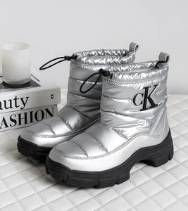 Stivali da neve Calvin Klein Silver Puffer donna taglia 8M stivali invernali trapuntati metallizzati - Foto 1 di 12