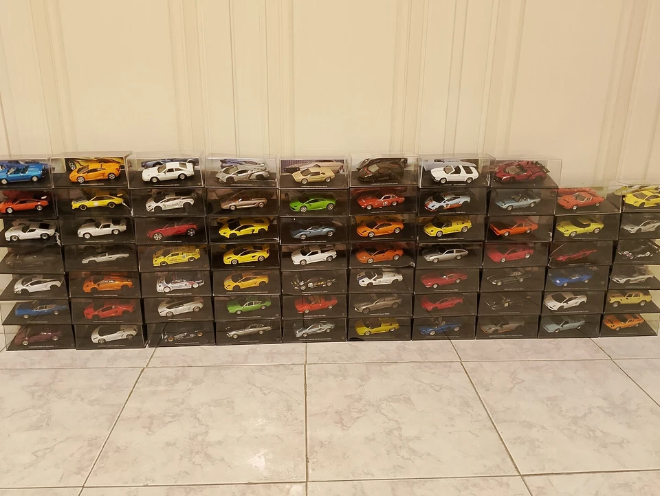 LAMBORGHINI  COLLECTION MODELLI AUTO SCALA  1/43 - SCEGLI DAL MENU A TENDINA - Immagine 1 di 2
