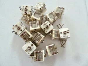 Sechzehn Vintage Transistorradio Tuning Kondensatoren - Bild 1 von 1