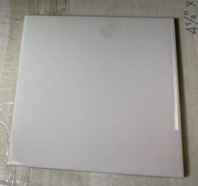 US Ceramic Tile FULL BOX OF 80 Tile 724764 066002 Gloss 4-1/4" Square Snow White - Image 1 of 4