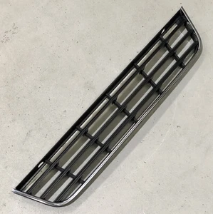 VW Passat B6 3C Front Bumper Lower Grille Grill 3C0853677 3C0853101C - Picture 1 of 9