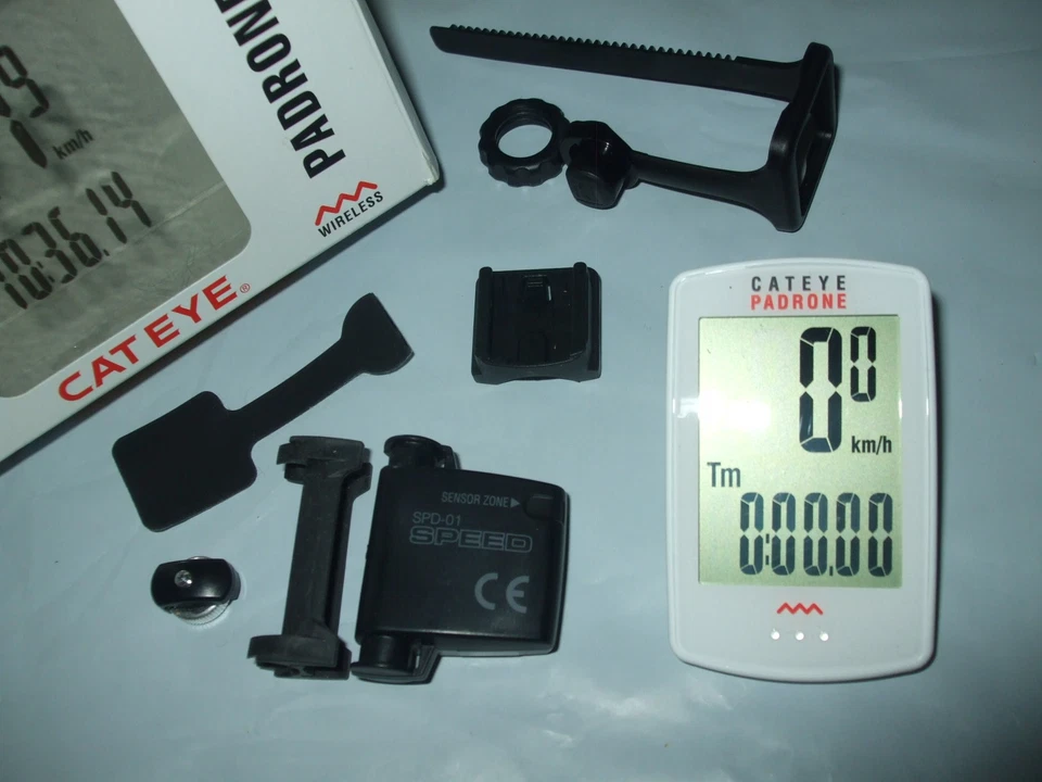 Cateye Padrone Wireless Cycling Computer, White, CC-PA100W - Image 1 of 1