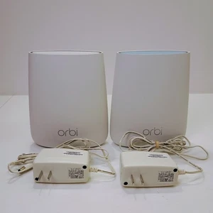 Netgear Orbi Router RBR20 con router satellitare RBS20 (Orbi Mesh Tri-band WiFi) - Foto 1 di 5