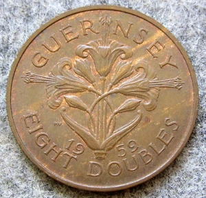 GUERNSEY 1959 8 DOUBLES, LILY FLOWER Bronze km# 16 yes we do combine postage - Picture 1 of 6