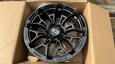 XD 系列 XD841 Boneyard 光泽黑色铣削 20x9 0 ET 5x139.7 或 5x5.0 RAM 1500 — 第 1/4 张图片