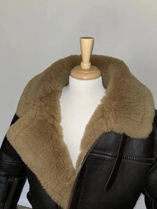 Chaqueta B-3 RAF Marina de los Estados Unidos Hombres Bombardero Aviador Volador Irvin Cuero de oveja real - Imagen 1 de 4