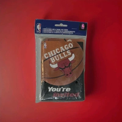 CHICAGO BULLS BIRTHDAY PARTY INVITATIONS & THANK YOU CARDS 8 CT - Image 1 of 2